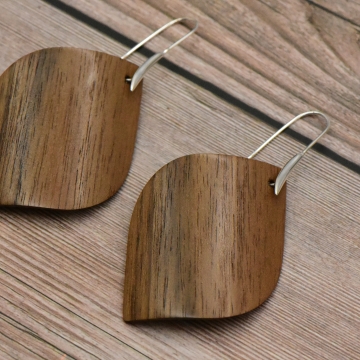 French Walnut Leaf-Shape Earrings